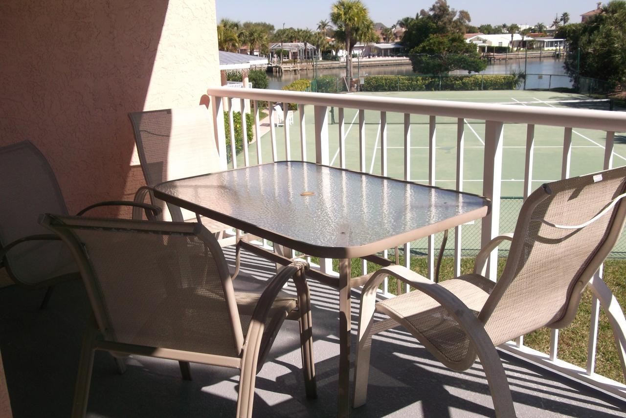 Sunrise Resort By Liberte' St. Pete Beach Exterior foto